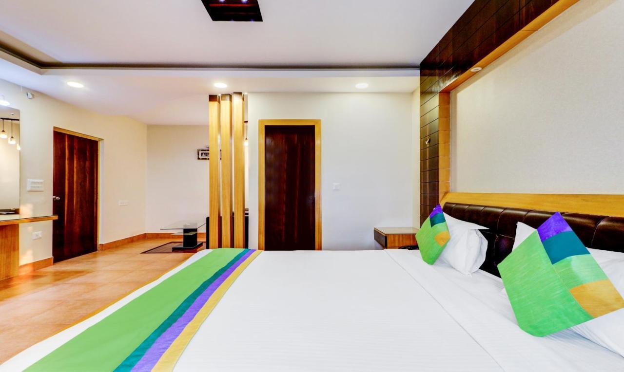 Treebo Sreema Hotell Calcutta Exteriör bild